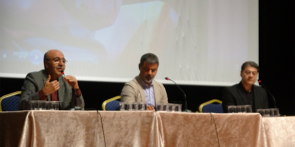 Resmen hırsızlık yaptı, hala ortalıkta dolaşabiliyor