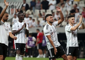 Beşiktaş Kayserispor'u 2-1 mağlup etti