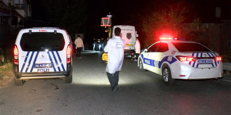 Beykoz'da kıraathaneye silahlı ve satırlı saldırı; 4 yaralı