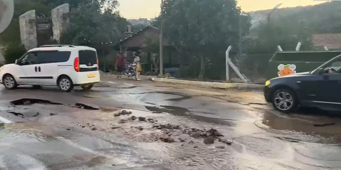Bodrum'da ana su isale hattı patladı