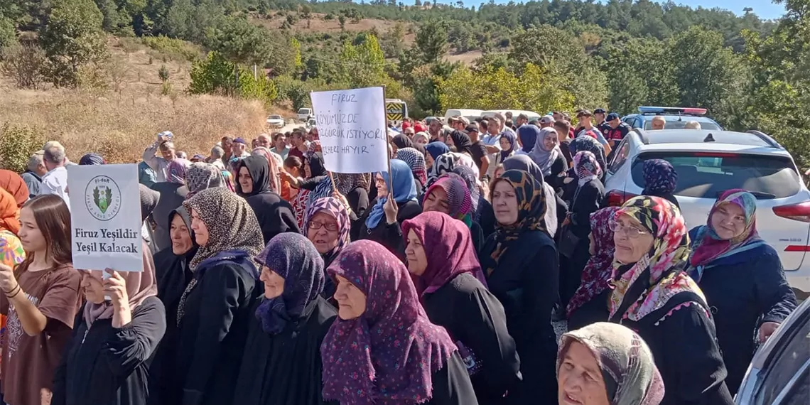 Mermer ocağına karşı mahalleli eylem yaptı