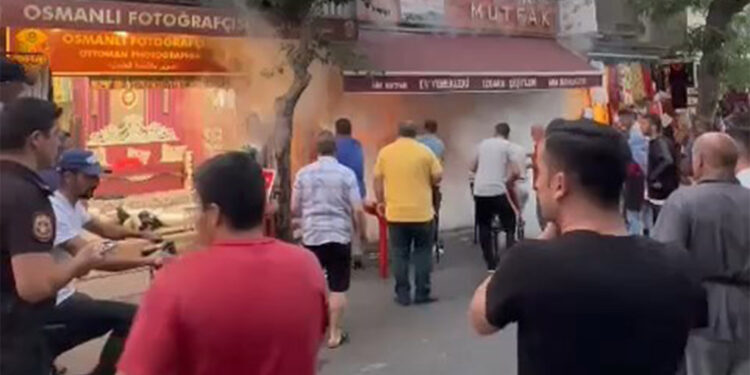 Büyükada'da esnaf lokantasında yangın