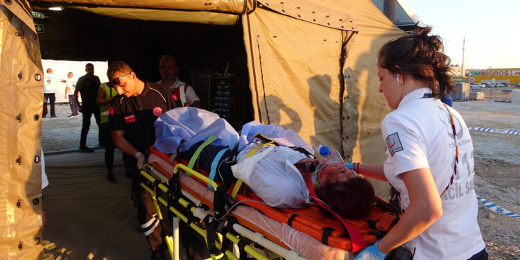 Çanakkale Tıbbi Saha Uygulama Tatbikatı başladı