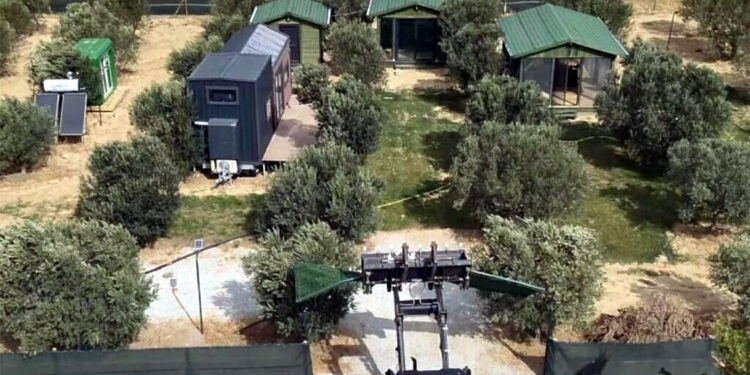 Gelibolu Yarımadası'nda kaçak yapılar yıkılıyor