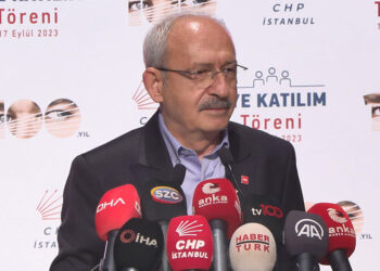 Yeteri kadar vatandaşın kapısını çalamadık