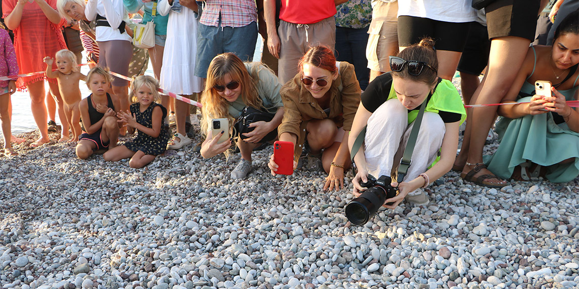 Çıralı sahilinde 120'nci caretta caretta yuvası açıldı