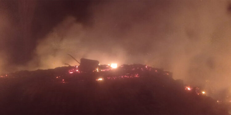 Kunduzlu köyünde çıkan yangında 2 ev kül oldu