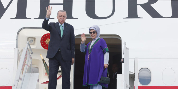 Erdoğan G20 Liderler Zirvesi'ne katılmak için Hindistan'a gitti