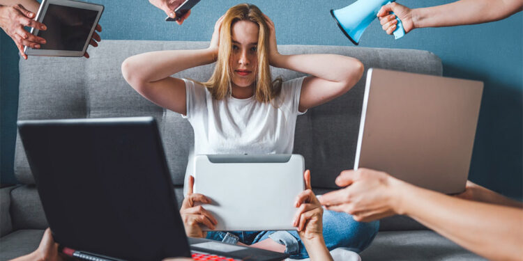 Dijital dünyayı haz objesi haline dönüştürmeyin