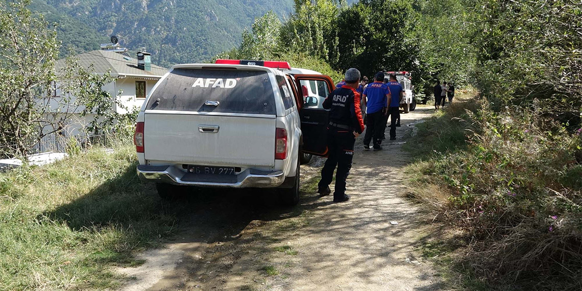 Otçu Kadir'in cesedini buldu, yerini dumanla belli etti