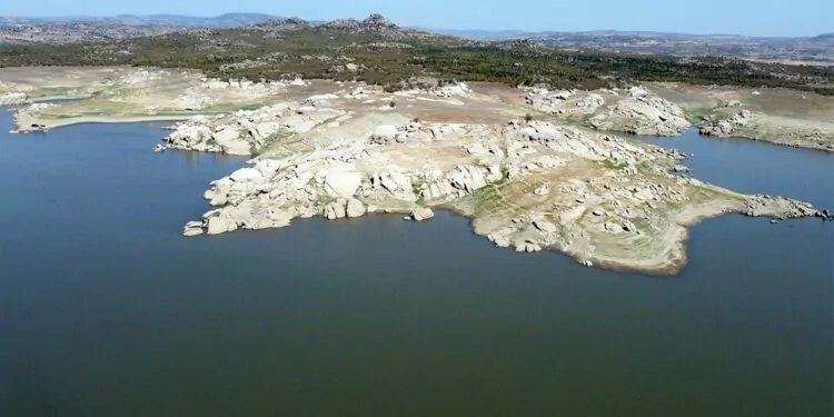Edirne'nin içme suyunu karşılayan barajlarda su seviyesi düştü