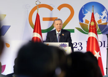 Sorunlarımızın sebebi kaynak kıtlığı değil, merhamet eksikliği