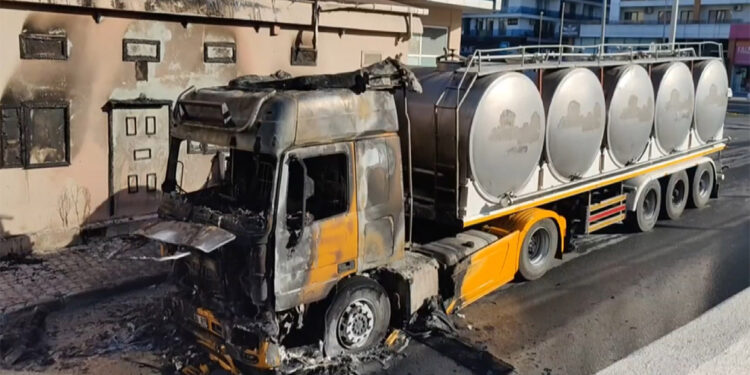 Esenyurt'ta süt tankeri faciası