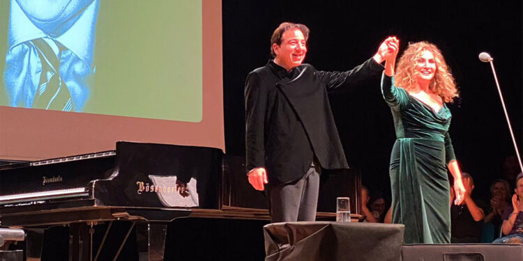 Fazıl Say'dan Ahmet Say'a doğum günü konseri