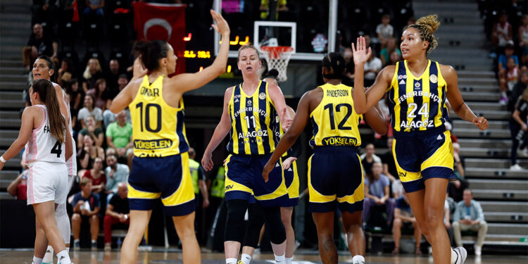 FIBA Kadınlar Süper Kupada şampiyon Fenerbahçe