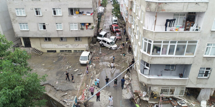 Selden etkilenen ailelere 15 bin TL yardım yapılacak