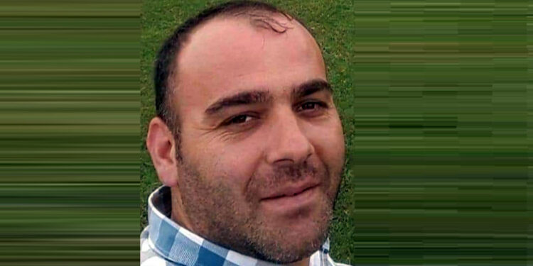 Halı sahada kalp krizinden öldü