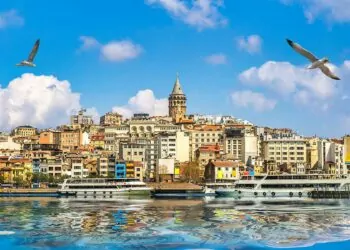 İstanbul'u ziyaret eden yabancı turist sayısı arttı