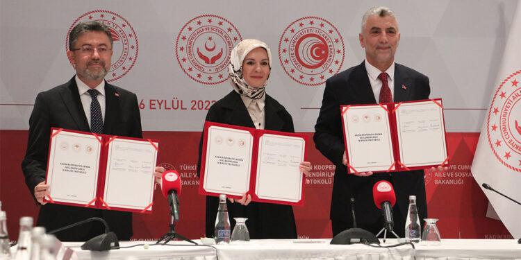 Kadın Kooperatiflerinin Güçlendirilmesi İşbirliği Protokolü 5 yıl uzatıldı