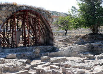 Keykubadiye Sarayı'ndaki kazılarda hamam ortaya çıkarıldı