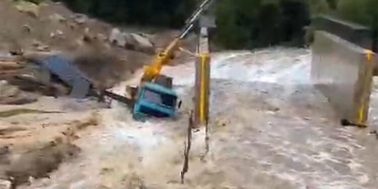 Kırklareli'nde sel felaketi; can kaybı artıyor