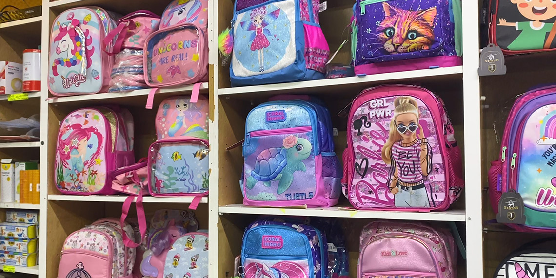 Ders zili yarın çalıyor, alışveriş hareketliliği sürüyor