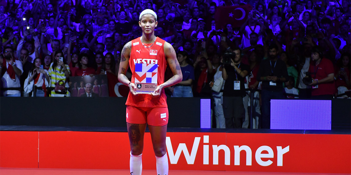 Küba'da kadro dışı, Türkiye'de "Vargas Hava Yolları"