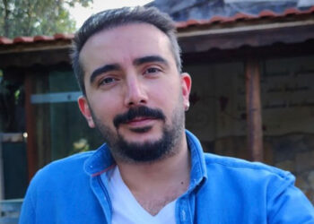 Matematik öğretmeni kazada yaşamını yitirdi
