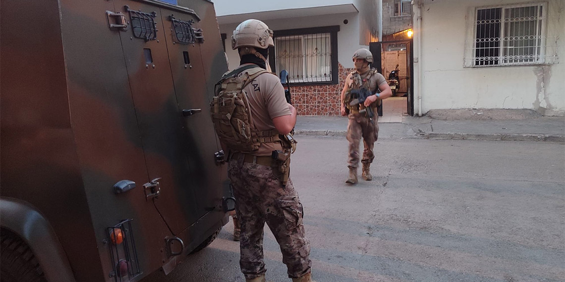 Mersin'de terör örgütüne darbe