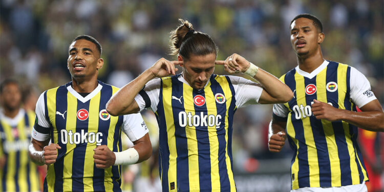 Miguel Crespo Fenerbahçe formasıyla ilk golünü attı