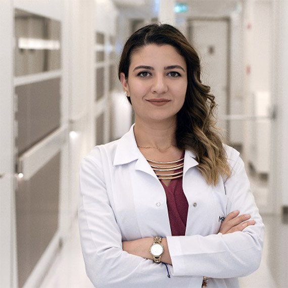 Okulların açılmasına sayılı günler kala Medicana Sağlık Grubu Hekimleri, çocukların çanta seçiminden, beslenmesine, uyku düzeninden, kişisel gelişimine kadar yapılması gerekenleri anlatarak velilere uyarılarda bulundu.