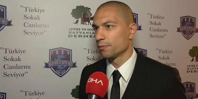 Futbolu Beşiktaş'ta bırakmak istiyorum