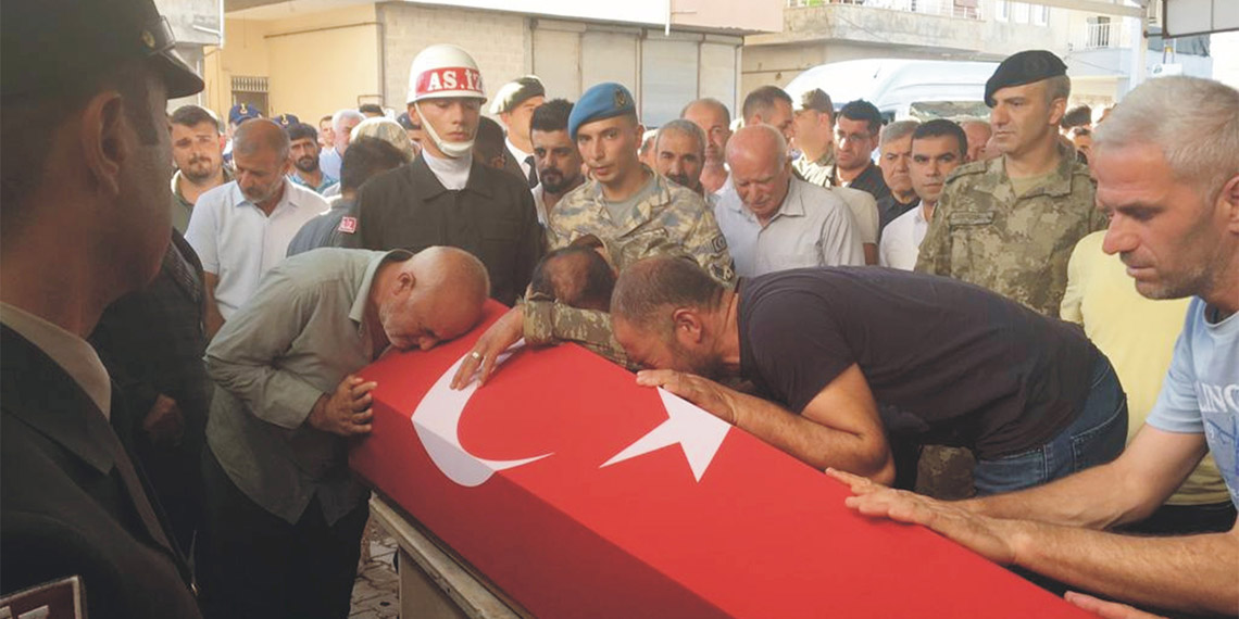 Şehit uzman çavuş Yunus Özbek toprağa verildi