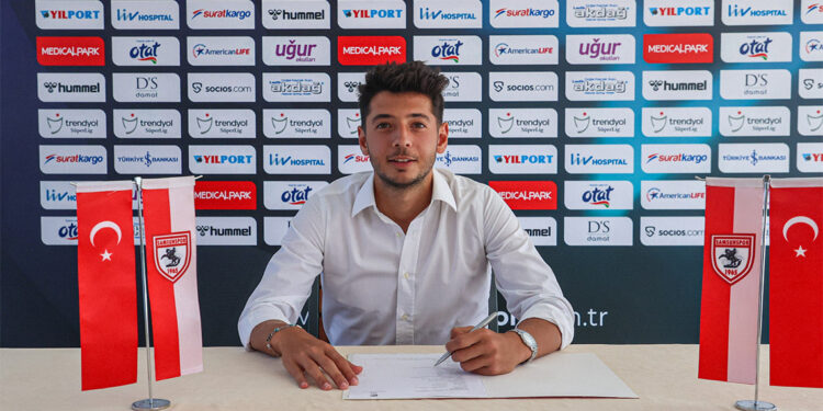 Samsunspor, Muhammed Gümüşkaya'yı kiraladı