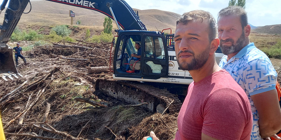 Aksaray'da meydana gelen selde kaybolan ve henüz izine rastlanılmayan 3 aylık Asel bebeğin annesi Hayriye Balcan (25), yaşadıklarını anlattı.