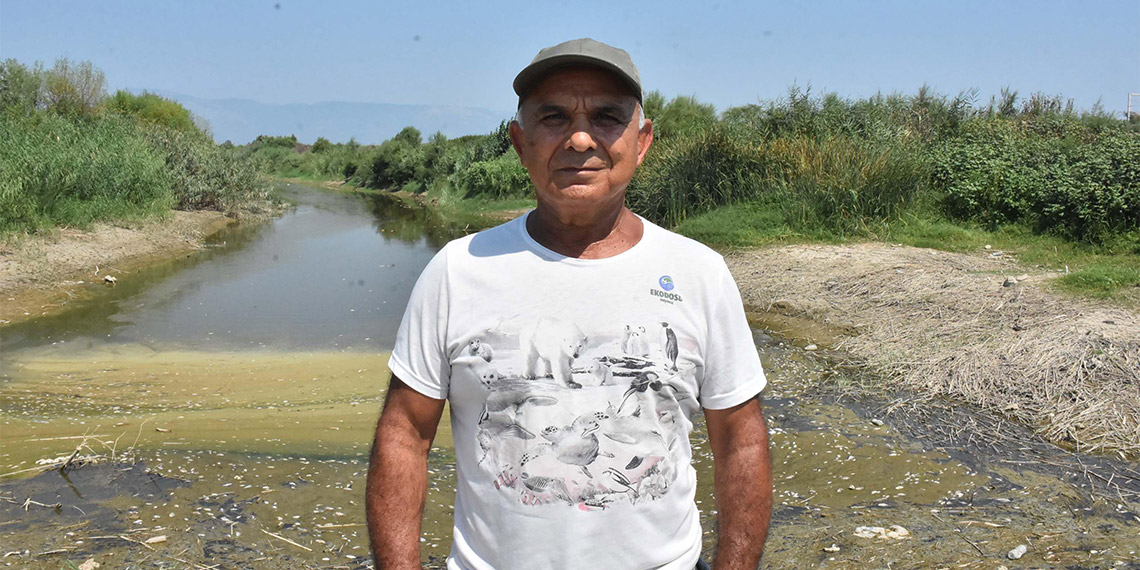 Sulak alanlar moloz atıkları ile doldu