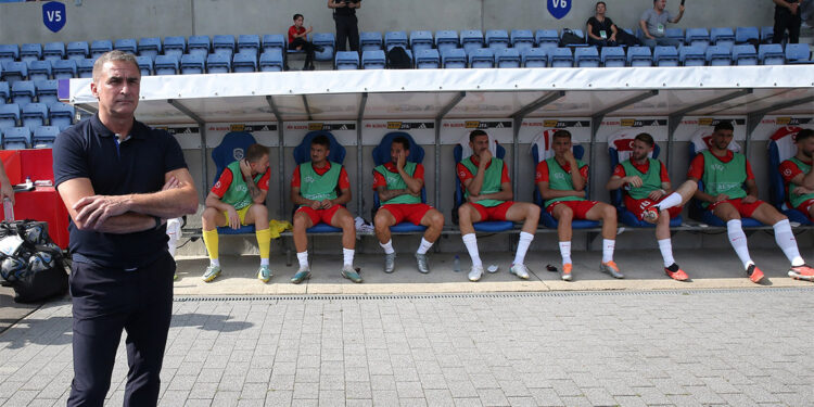 Sahanın ortasında cevap verilir, röportajlarda değil