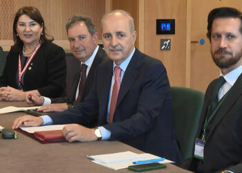 Kurtulmuş, NATO Parlamenter Asamblesi Başkanı ile görüştü
