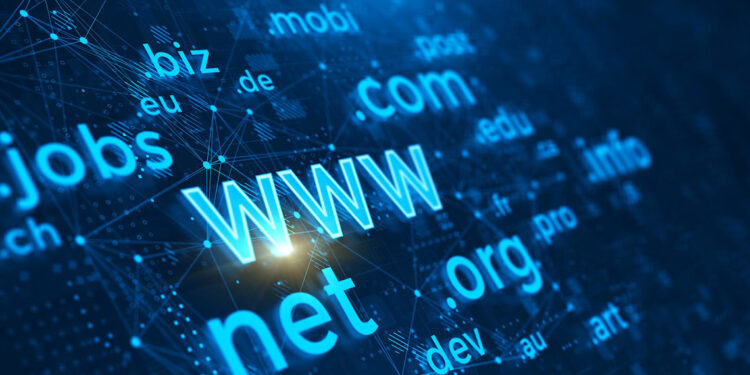 '.tr' uzantılı alan adına geçiş üç aşamada sağlanacak