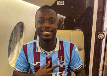 Trabzonspor, Nicolas Pepe'yi Türkiye'ye getirdi