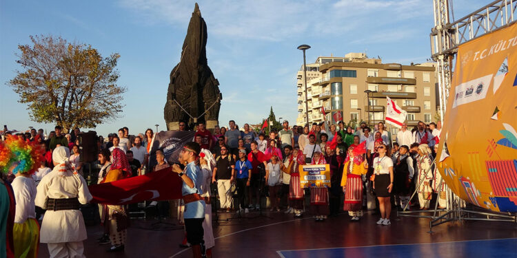 Troya Kültür Yolu Festivali'nin açılışı yapıldı