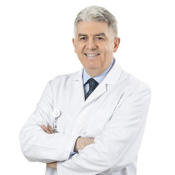 Kardiyovasküler hastalıkların dünya çapında önde gelen ölüm nedenlerinden olduğunu söyleyen Prof. Dr. Bilal Boztosun, “Kardiyovasküler hastalıklar dünya çapında önde gelen ölüm nedenlerinden biri olmaya devam etse bile, kalbinizi sağlıklı tutmanın yolları var” diyerek, kalp sağlığını korumak için 10 öneride bulundu.