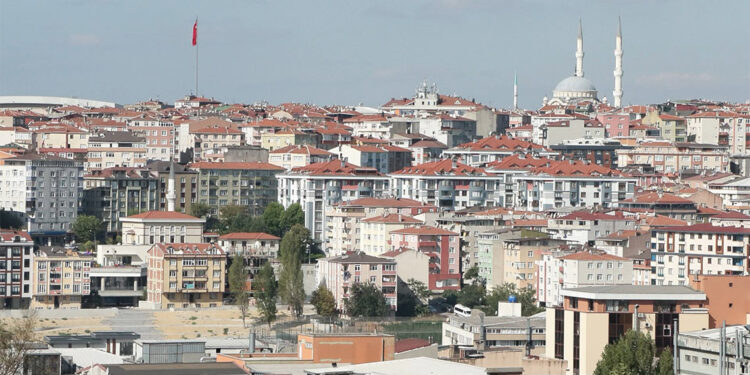 İstanbul'da beklenen deprem için en riskli 15 ilçe belirlendi