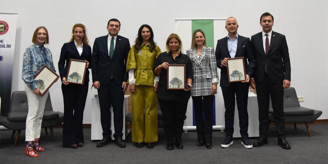 Gaziantep Genç İş İnsanları (GAGİAD) Yönetim Kurulu Başkanı Cihan Koçer, Tekstilde Sürdürülebilir Gelecek Paneli’nde Konuştu, Koçer “Tekstilin geleceği markalaşmaktan geçiyor” dedi.