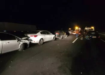 11 aracın karıştığı zincirleme kazada 7 kişi yaralandı
