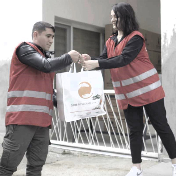 İzmir95 Projesi ile gebeler sağlıklı besleniyor