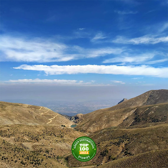 Efeler Yolu, En İyi 100 Hikâye listesinde