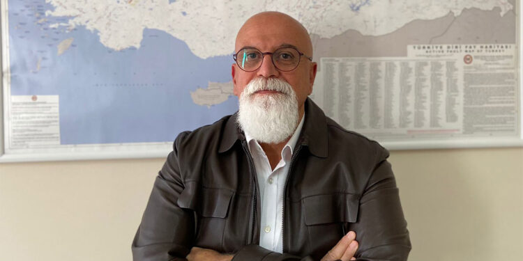 Depremlerde kırılan faylarda stres yığılımı araştırılıyor