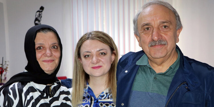 60 yaşında üniversiteli oldu