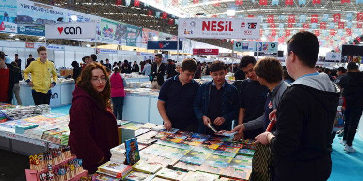 Aksaray Kitap Günleri başladı